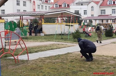 Фото 4 — ЧП в Виннице: на территории детского сада прогремел взрыв (ФОТО)