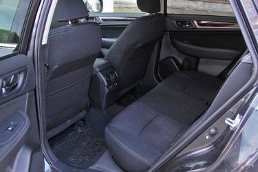 Фото 3 — Тест-драйв Subaru Outback: Один в поле воин