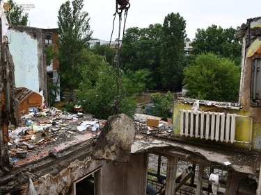 Фото 3 — Число жертв удара по пятиэтажке в Николаеве увеличилось до семи (ФОТО, ВИДЕО)