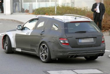 Фото 4 — Mercedes-Benz провел первые испытания черной серии C63 AMG Estate