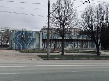Фото 2 — Кінотеатр "Космос" у Житомирі продали на аукціоні за 25 млн грн: що відомо про переможця