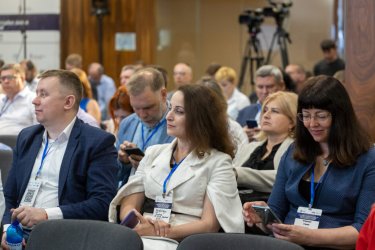 Фото 6 — Бізнес, експерти та влада обговорили ключові інституційні зміни для відновлення України