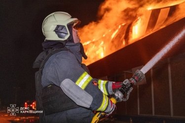 Фото 3 — Росія знищила останній торговельний центр "Епіцентр" у Харкові (ФОТО)