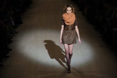 Фото 15 — UFW: Гресь угощала "Амаркордом" и новинкой — дизайном винтажной мебели