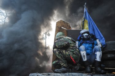 Фото 19 — Вооружен объективом: противостояние на Грушевского глазами фотографа