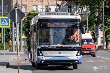 Фото 2 — Найбільший контракт українського машинобудування: Тернопіль купив 44 тролейбуси "Електрон"