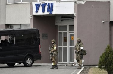 Фото 2 — Оккупанты просчитывают вероятные сценарии ухода из ЗАЭС: готовят оборудование, которое можно украсть