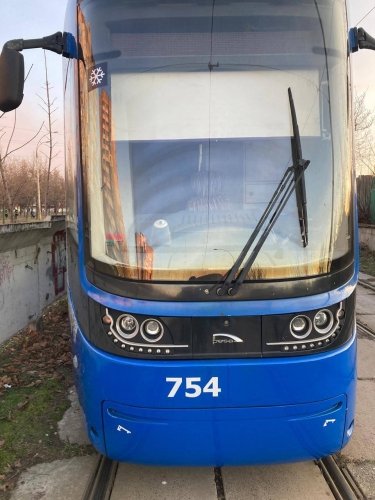 Фото 20 — Атака дронов на центр Киева: из-за разрушения дома на Банковой есть погибшая, загорелся и корпус НБУ (ФОТО)