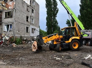 Фото 9 — Число жертв удара по пятиэтажке в Николаеве увеличилось до семи (ФОТО, ВИДЕО)