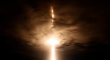 Фото 2 — SpaceX запустила на МКС космический корабль с четырьмя астронавтами (ФОТО, ВИДЕО)