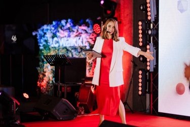Фото 2 — Лучшие ритейлеры, ТРЦ и интернет-магазины Украины: кого наградили на RAU Awards 2021