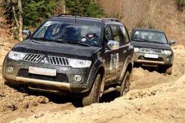 Фото 26 — Mitsubishi покорила Карпаты. Часть II: Внедорожники
