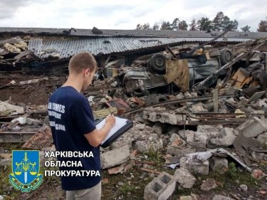 Фото 7 — Войска РФ нанесли ракетный удар по заводу в Чугуеве (ФОТО)