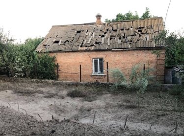 Фото 3 — Россияне обстреляли Никополь, ранив троих человек (ФОТО)