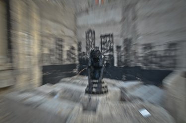 Фото 7 — На Андреевском "Эста Холдинг" устроил очередную арт-выставку на стройплощадке
