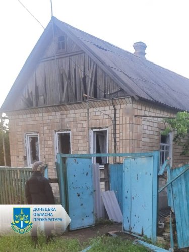 Фото 4 — В Константиновке из-за обстрела окупантов погиб мужчина с инвалидностью, есть раненые (ФОТО)