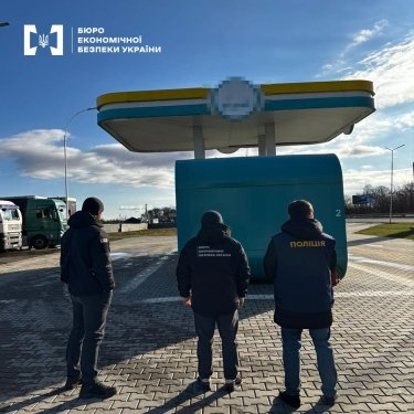 Фото 3 — Более 100 тонн некачественного горючего изъяли на 11 АЗС (ФОТО, ВИДЕО)