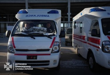 Фото 4 — Пограничники получили 17 санитарных автомобилей для эвакуации