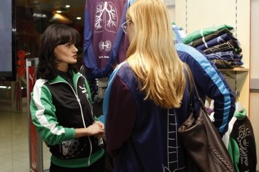 Фото 12 — КСО: Олимпийки Puma с украинскими принтами помогут Центру крови
