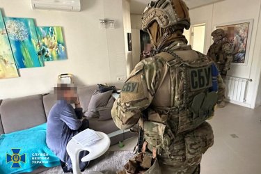 Фото 6 — Полиция с СБУ задержали первого вице-мэра Вознесенска: поймали на расхищении бюджета (ФОТО)