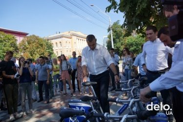 Фото 3 — В Киеве впервые запустили байкшеринг: как будет работать система аренды велосипедов