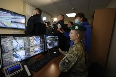 Фото 3 — Украина хочет за два года достроить "стену" на границе с РФ и Беларусью