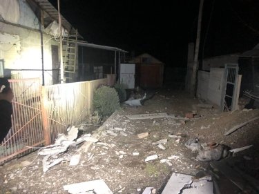 Фото 3 — Россияне обстреляли Никополь из тяжелой артиллерии: в ОВА рассказали о последствиях (ФОТО)