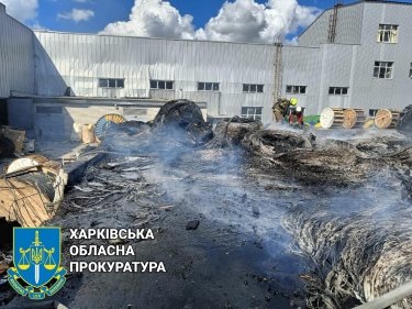 Фото 15 — РФ обстріляла з РСЗО чотири підприємства Харкова, зокрема кабельний завод: є поранені (ФОТО, ВІДЕО)