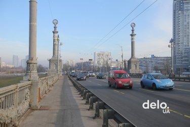 Фото 3 — Мост Патона в Киеве разваливается на глазах: когда и как его спасут (ФОТО)