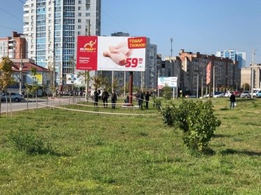 Фото 4 — В Чернигове убили полицейского, а еще одного тяжело ранили (ФОТО, ВИДЕО)