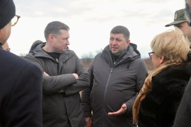 Фото 4 — Новый пункт пропуска на границе с Польшей полноценно заработает через полгода (ФОТО)