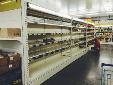Фото 2 — Голодная Россия: С полок московских магазинов пропадают продукты