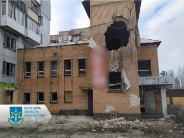 Фото 6 — Два человека погибли и пятеро ранены из-за вражеского обстрела Бахмута (ФОТО)
