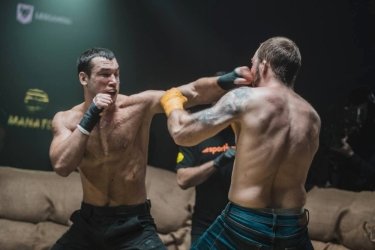 Фото 6 — В Киеве состоялся седьмой турнир по боям на голых кулаках от промоушена "Махач" (ФОТО)