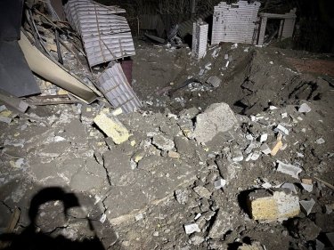 Фото 2 — Вночі армія РФ обстріляла Запоріжжя: один будинок зруйновано повністю