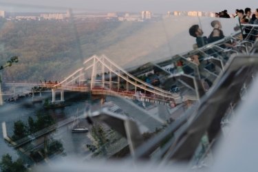 Фото 11 — В New York Times Киев назвали "столицей пандемических вечеринок"