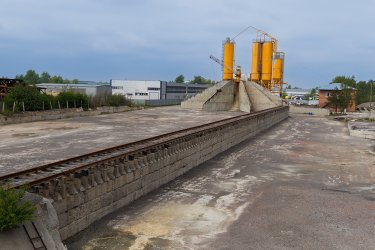 Фото 4 — Недвижимость, оборудование и 30 авто: АРМА ищет управляющего для "Бетонбуда"