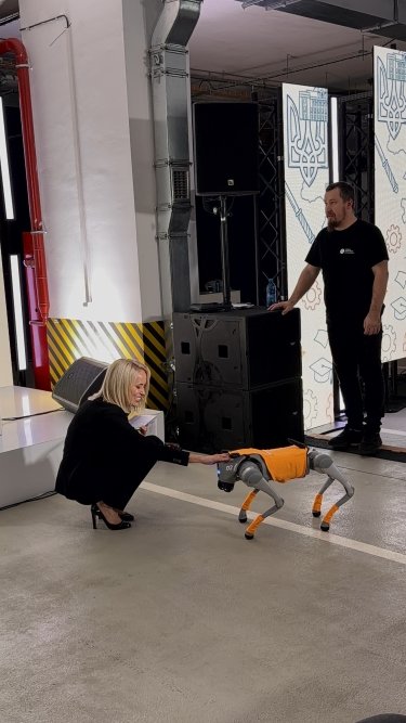 Фото 6 — Перша робота і трудова книжка: як Група Промавтоматика працевлаштувала підлітків 14+