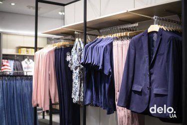 Фото 65 — Первый пошел: как флагманский магазин H&M в Lavina Mall открывали — фото