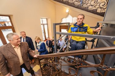 Фото 61 — В переполненном переселенцами Мукачево открыли хаб для их интеграции в общину (ФОТО)