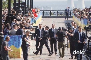 Фото 10 — Как Владимир Зеленский приносил присягу народу Украины (ФОТО)