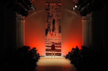 Фото 31 — UFW: Гресь угощала "Амаркордом" и новинкой — дизайном винтажной мебели