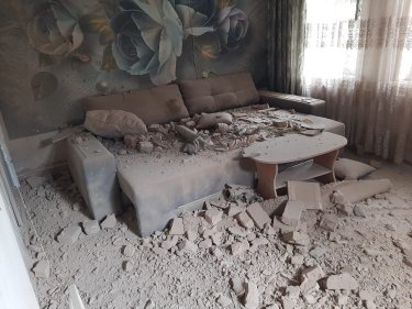 Фото 3 — Российская армия снова обстреляла из "Градов" жилые кварталы Никополя (ФОТО)
