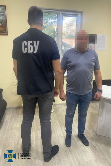 Фото 6 — Правоохранители задержали руководителя военкомата на Полтавщине на взятке