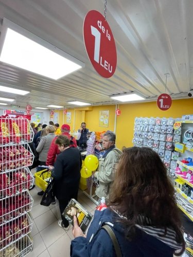 Фото 2 — Мережа магазинів побутових дрібниць "Аврора" вийшла на ринок Румунії (ФОТО, ВІДЕО)