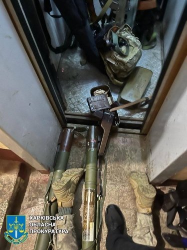 Фото 5 — В Харькове поймали банду разбойников, устроившую ограбление под видом СБУ: у них нашли арсенал оружия