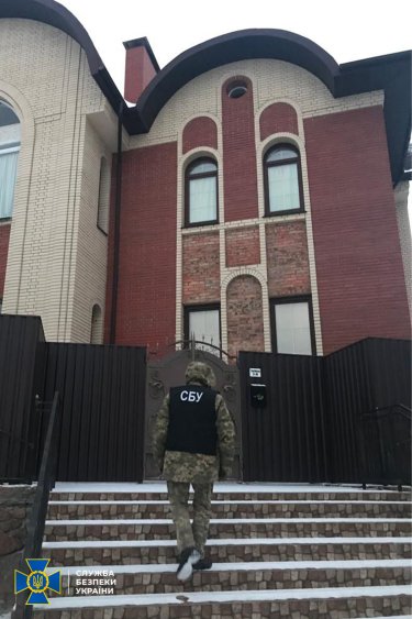 Фото 9 — СБУ проводит обыски на объектах УПЦ (МП) в девяти областях Украины (ФОТО)