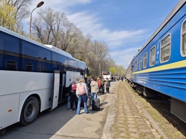 Фото 3 — Україна та Молдова протестували залізничне сполучення між Києвом та аеропортом Кишинева (ФОТО)