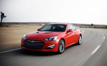 Фото 8 — Hyundai представила Genesis Coupe и Veloster Turbo в Детройте