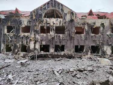 Фото 3 — Армия РФ обстреляла детский лагерь в Харькове и атаковала дронами Днепропетровщину: ситуация в регионах (ФОТО)